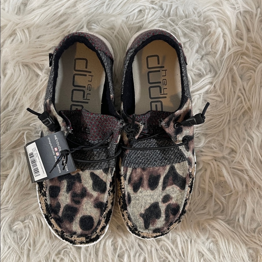 HEY DUDE Wendy Patchwork Java Animal Print Lightw… - image 3